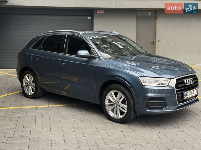 Внедорожник / Кроссовер Audi Q3 2015 в Львове