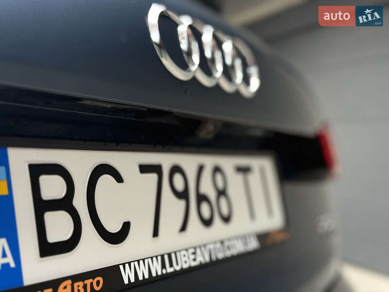 Внедорожник / Кроссовер Audi Q3 2015 в Львове