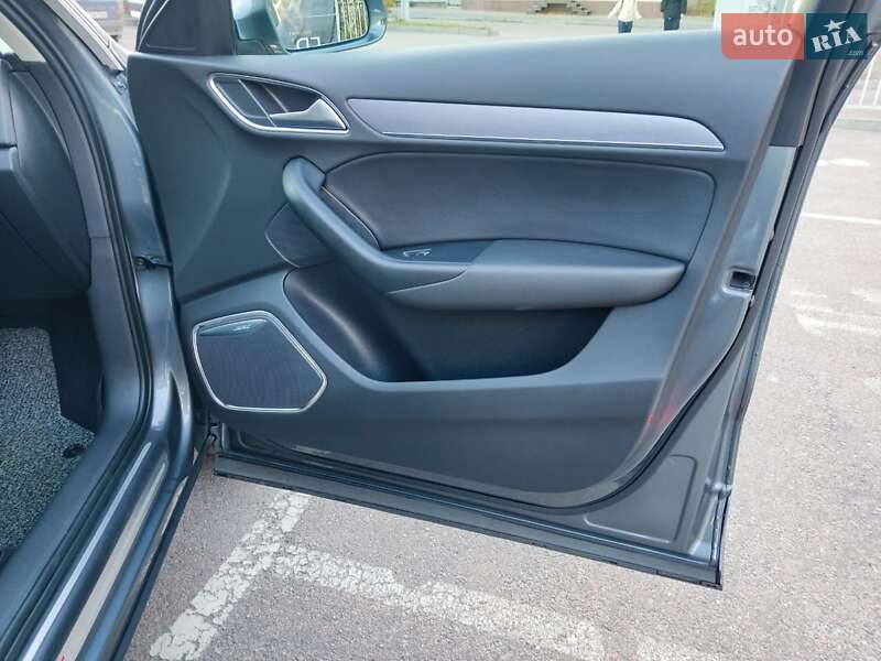 Внедорожник / Кроссовер Audi Q3 2014 в Бердичеве