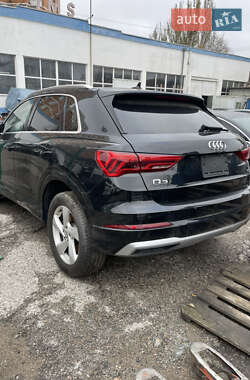 Позашляховик / Кросовер Audi Q3 2019 в Одесі
