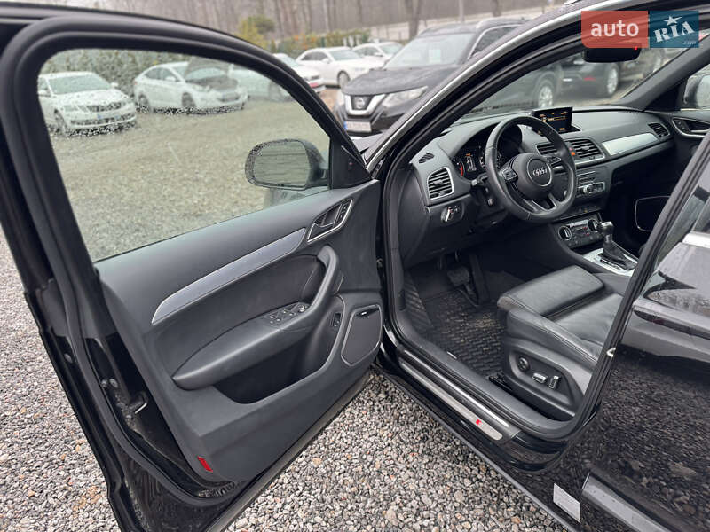 Внедорожник / Кроссовер Audi Q3 2017 в Виннице