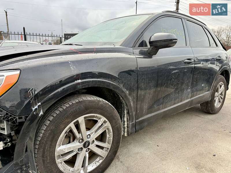 Внедорожник / Кроссовер Audi Q3 2021 в Киеве фото 12 Внедорожник / Кроссовер Audi Q3 2021 в Киеве