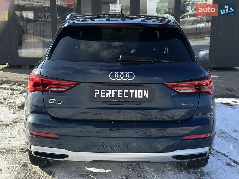 Внедорожник / Кроссовер Audi Q3 2019 в Черновцах