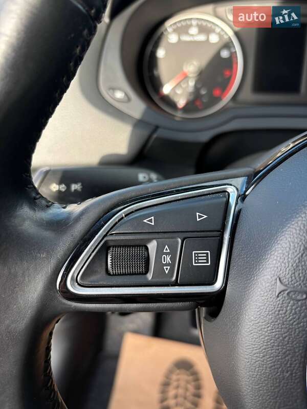 Позашляховик / Кросовер Audi Q3 2016 в Стрию