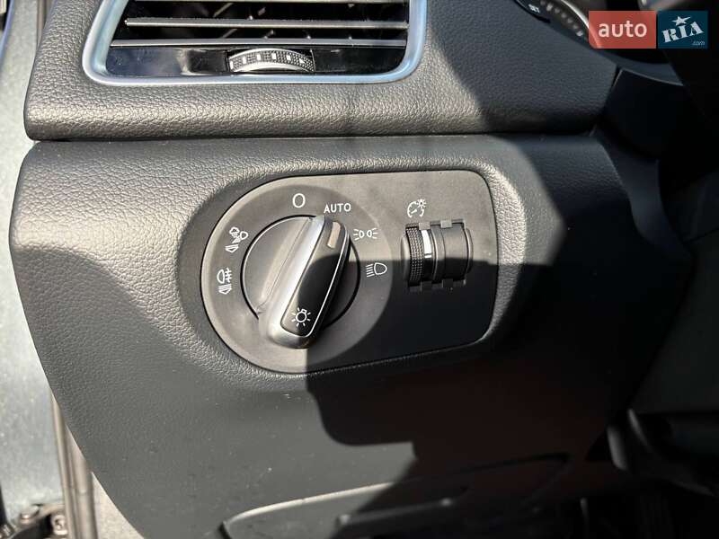 Позашляховик / Кросовер Audi Q3 2016 в Стрию