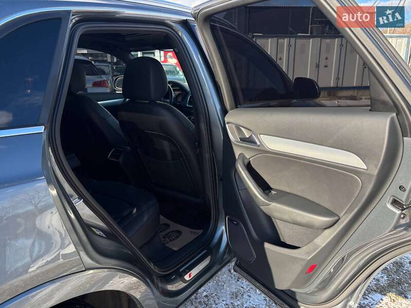 Позашляховик / Кросовер Audi Q3 2016 в Стрию