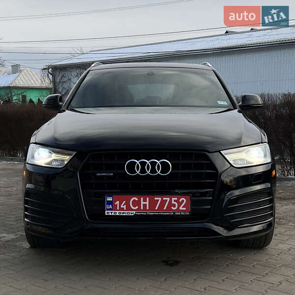 Внедорожник / Кроссовер Audi Q3 2017 в Черновцах