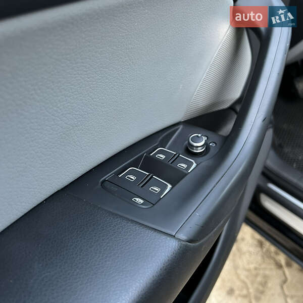 Внедорожник / Кроссовер Audi Q3 2017 в Черновцах