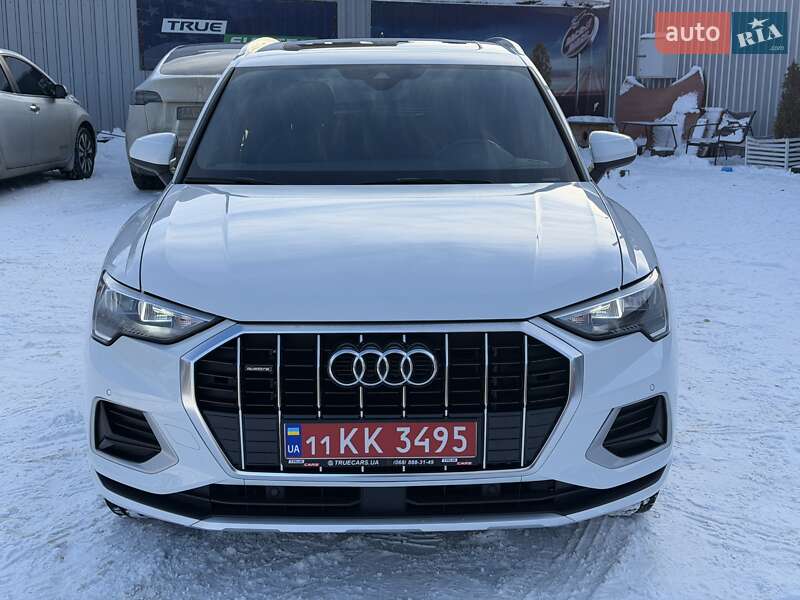 Позашляховик / Кросовер Audi Q3 2020 в Києві