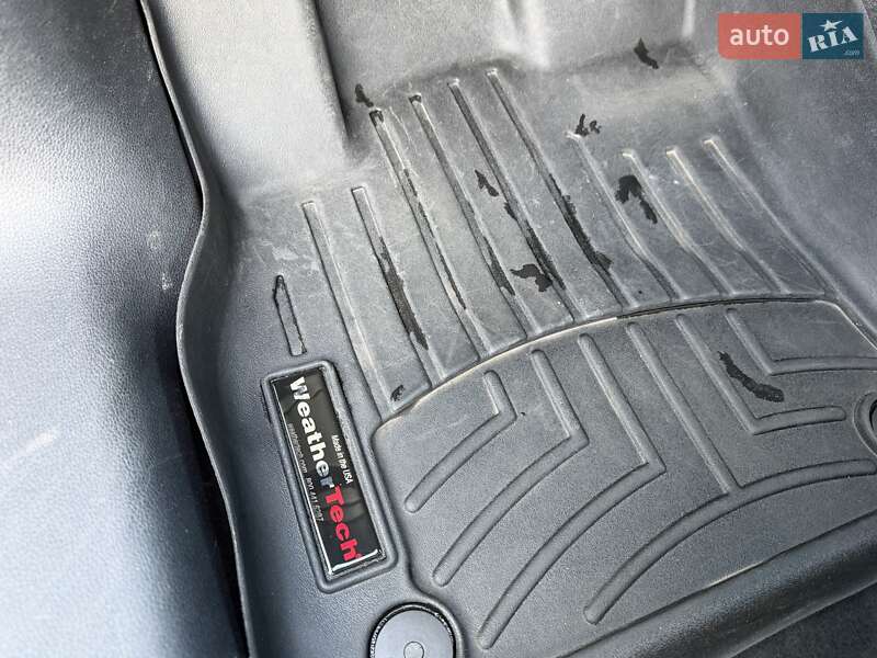 Позашляховик / Кросовер Audi Q3 2020 в Києві