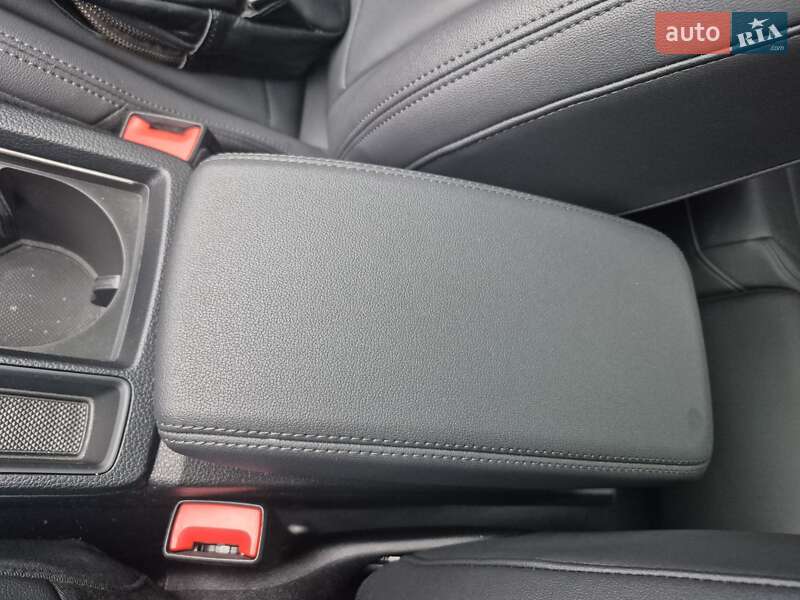 Внедорожник / Кроссовер Audi Q3 2021 в Житомире