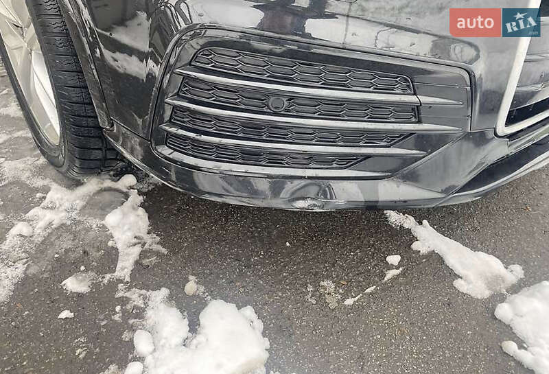 Позашляховик / Кросовер Audi Q3 2017 в Івано-Франківську