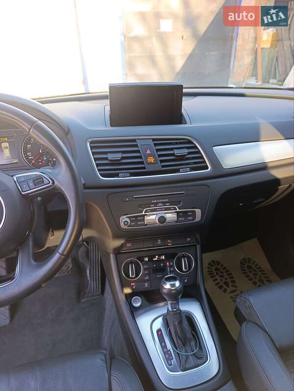 Внедорожник / Кроссовер Audi Q3 2017 в Луцке фото 19 Внедорожник / Кроссовер Audi Q3 2017 в Луцке