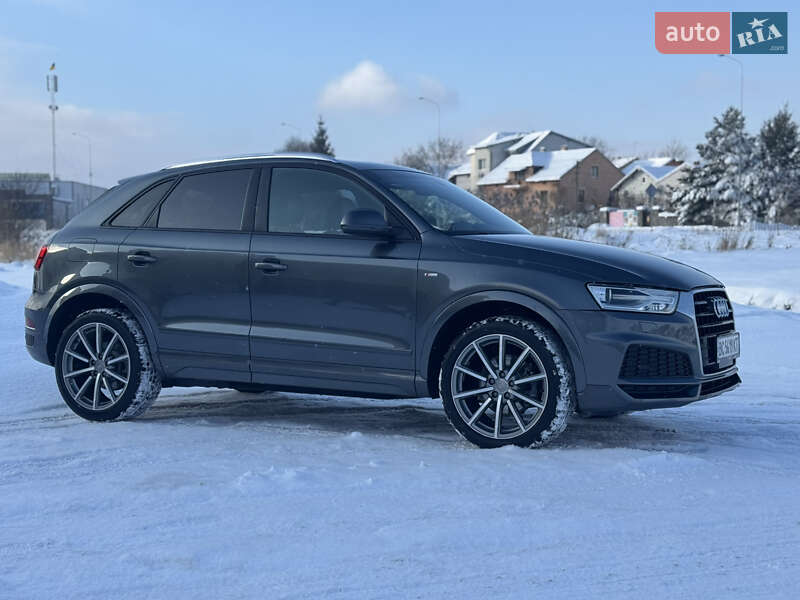 Внедорожник / Кроссовер Audi Q3 2018 в Львове