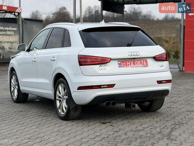 Внедорожник / Кроссовер Audi Q3 2014 в Львове