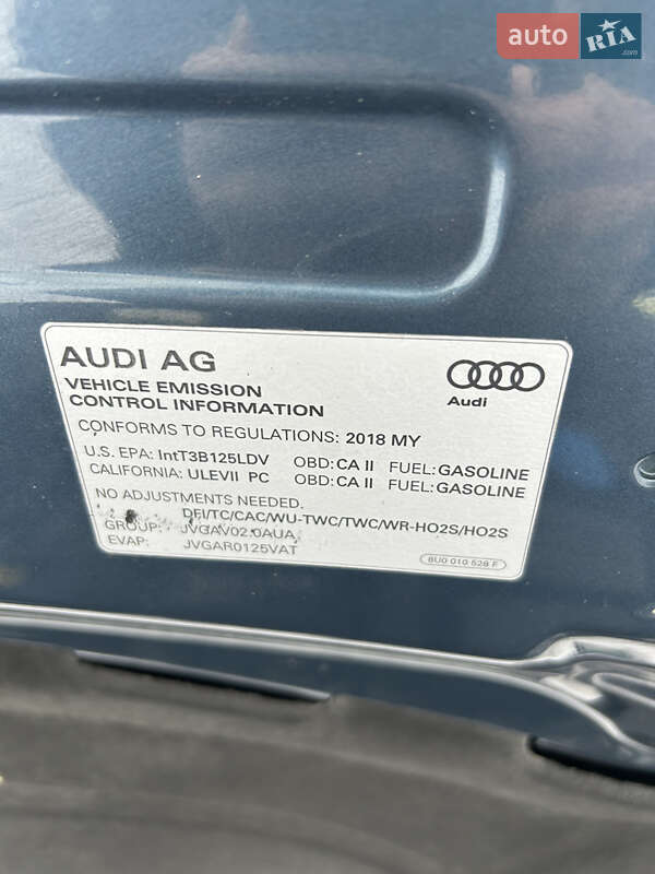 Внедорожник / Кроссовер Audi Q3 2018 в Полтаве