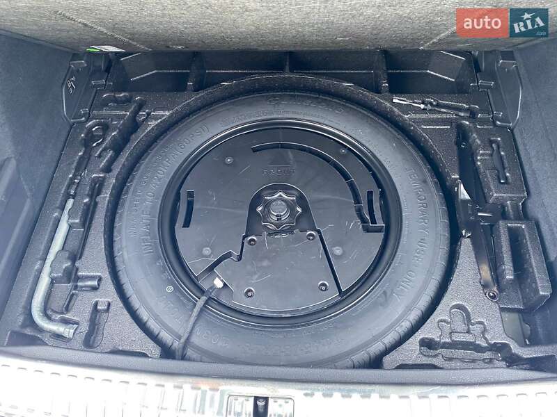 Внедорожник / Кроссовер Audi Q3 2022 в Днепре фото 14 Внедорожник / Кроссовер Audi Q3 2022 в Днепре