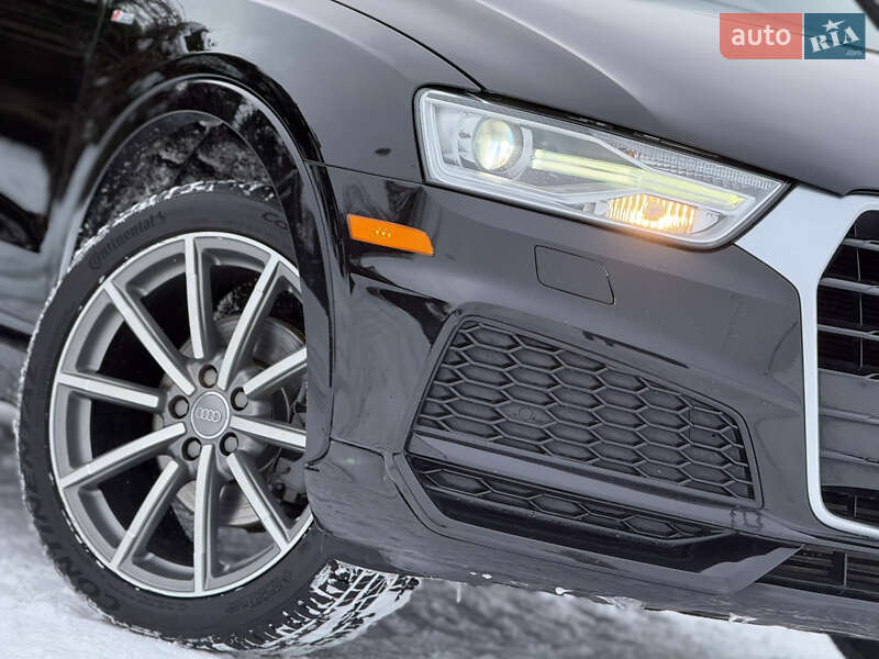 Внедорожник / Кроссовер Audi Q3 2017 в Стрые
