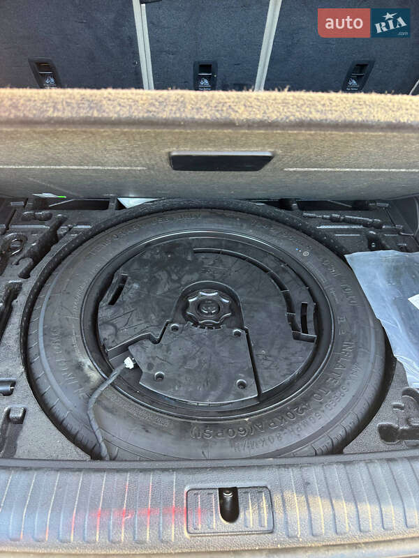 Внедорожник / Кроссовер Audi Q3 2020 в Одессе