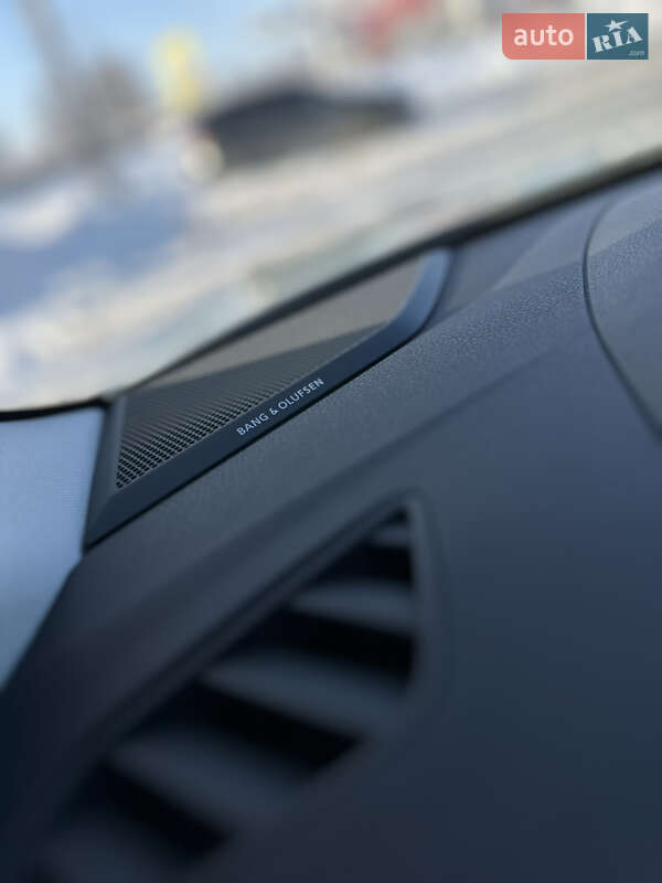 Внедорожник / Кроссовер Audi Q3 2021 в Чернигове