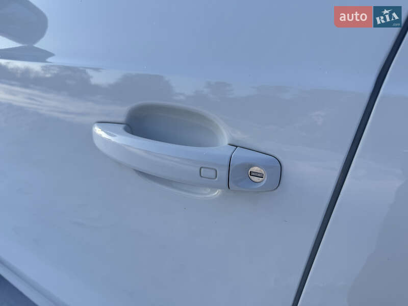 Внедорожник / Кроссовер Audi Q3 2016 в Житомире