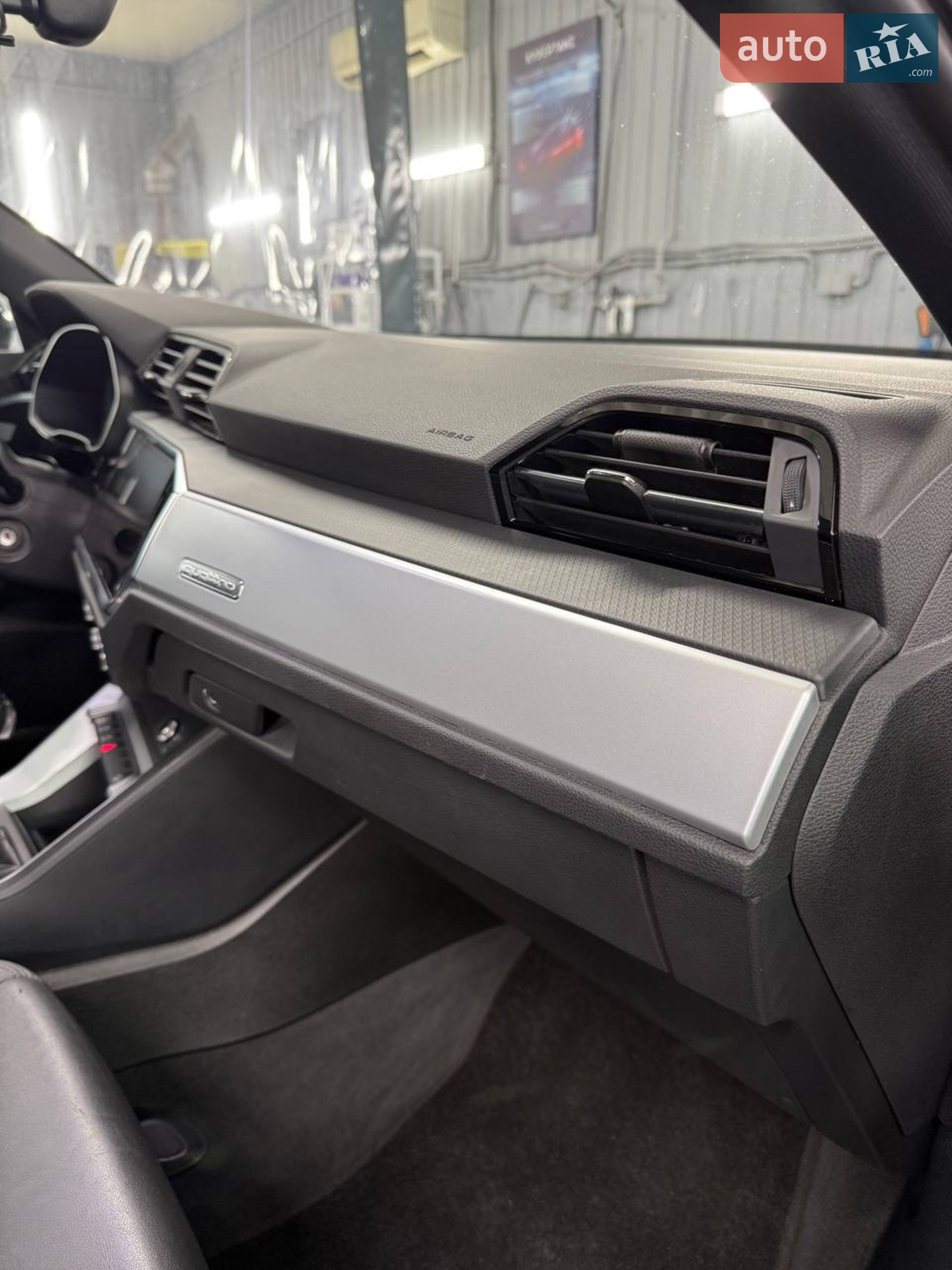 2019 Audi Q3 - мініатюра 3