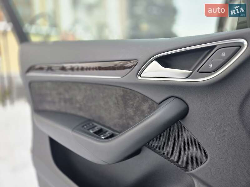 Внедорожник / Кроссовер Audi Q3 2012 в Каменском фото 25 Внедорожник / Кроссовер Audi Q3 2012 в Каменском