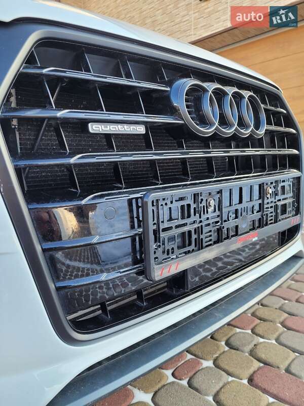 Внедорожник / Кроссовер Audi Q3 2015 в Ровно фото 17 Внедорожник / Кроссовер Audi Q3 2015 в Ровно