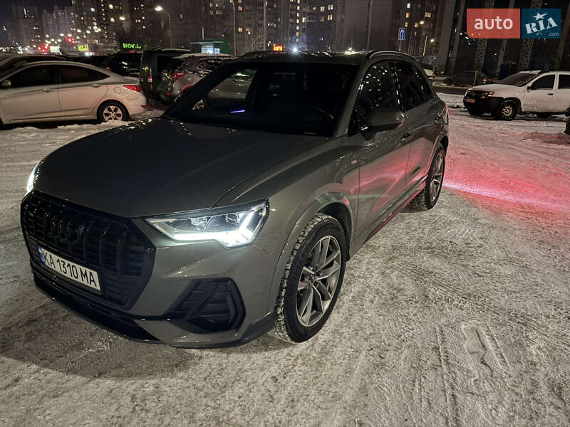 Внедорожник / Кроссовер Audi Q3 2021 в Киеве фото 6 Внедорожник / Кроссовер Audi Q3 2021 в Киеве