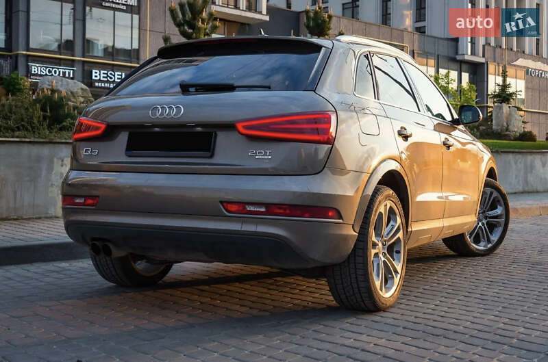Внедорожник / Кроссовер Audi Q3 2014 в Львове