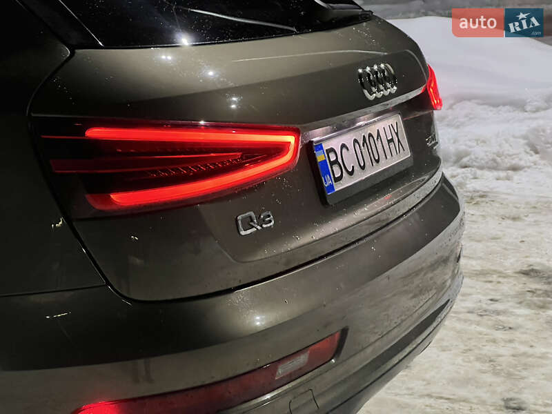 Внедорожник / Кроссовер Audi Q3 2014 в Львове