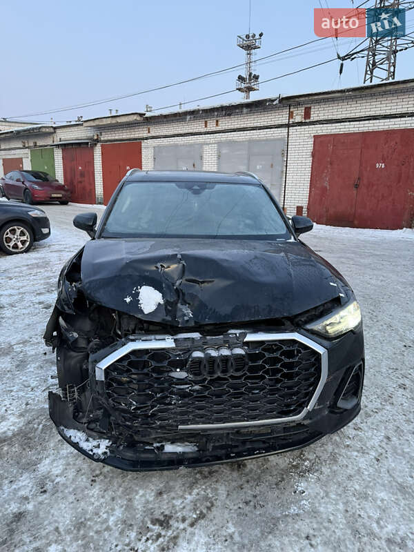 Внедорожник / Кроссовер Audi Q3 2020 в Киеве фото 8 Внедорожник / Кроссовер Audi Q3 2020 в Киеве
