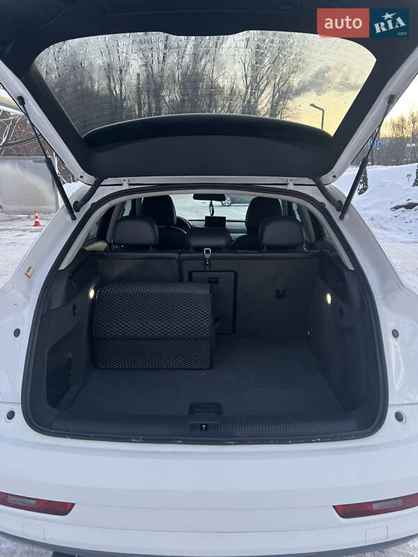 Внедорожник / Кроссовер Audi Q3 2016 в Староконстантинове фото 26 Внедорожник / Кроссовер Audi Q3 2016 в Староконстантинове