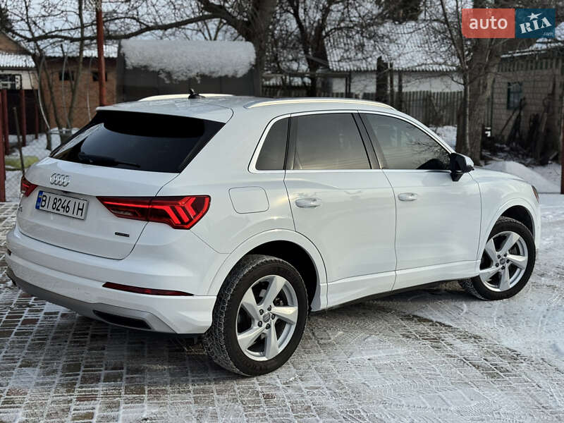 Внедорожник / Кроссовер Audi Q3 2019 в Лубнах