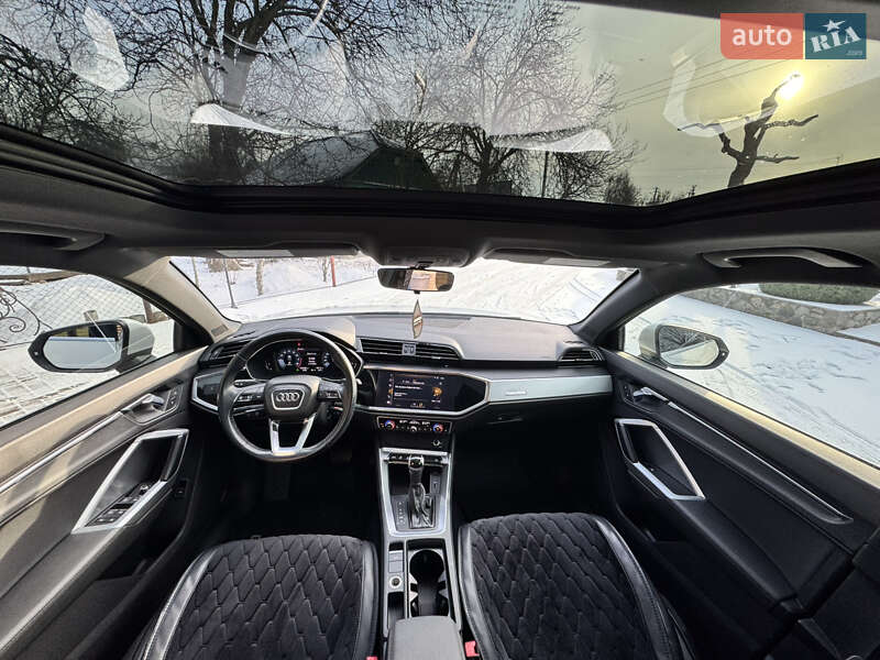 Внедорожник / Кроссовер Audi Q3 2019 в Лубнах