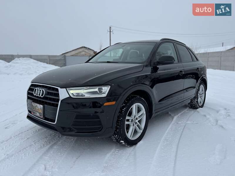 Позашляховик / Кросовер Audi Q3 2016 в Радивиліві