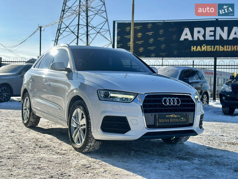 Позашляховик / Кросовер Audi Q3 2015 в Харкові