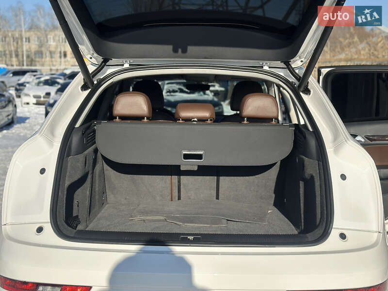 Позашляховик / Кросовер Audi Q3 2015 в Харкові