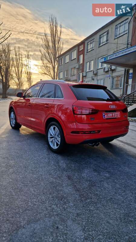 Внедорожник / Кроссовер Audi Q3 2016 в Николаеве