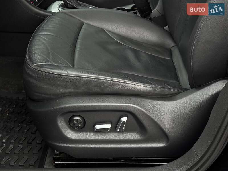 Внедорожник / Кроссовер Audi Q3 2016 в Ровно фото 24 Внедорожник / Кроссовер Audi Q3 2016 в Ровно