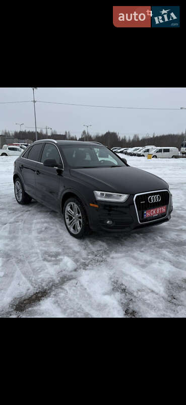 Позашляховик / Кросовер Audi Q3 2015 в Львові