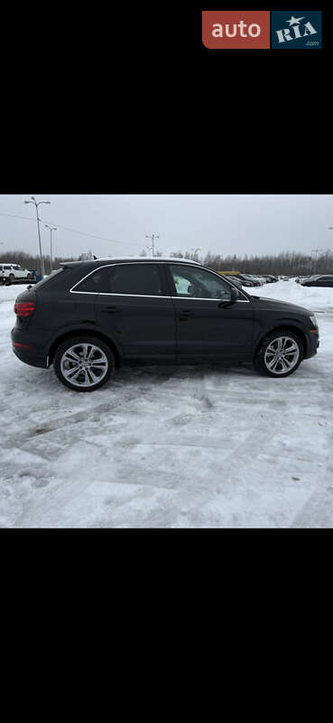 Позашляховик / Кросовер Audi Q3 2015 в Львові