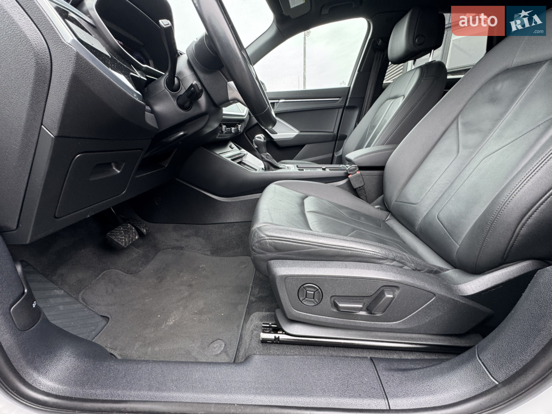 2021 Audi Q3 - мініатюра 56