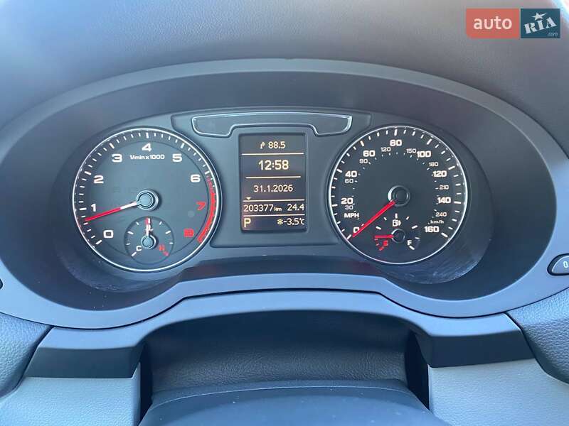 Позашляховик / Кросовер Audi Q3 2017 в Рівному фото 27 Позашляховик / Кросовер Audi Q3 2017 в Рівному