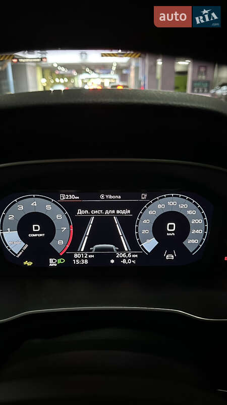 Позашляховик / Кросовер Audi Q3 2024 в Києві