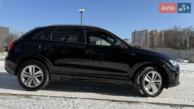 Позашляховик / Кросовер Audi Q3 2017 в Одесі