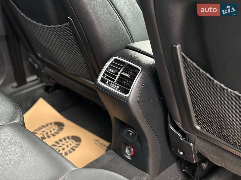 Внедорожник / Кроссовер Audi Q3 2016 в Стрые