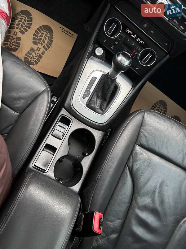 Внедорожник / Кроссовер Audi Q3 2016 в Стрые