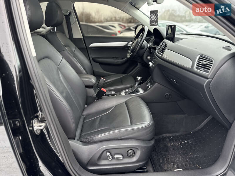 Позашляховик / Кросовер Audi Q3 2016 в Тернополі фото 37 Позашляховик / Кросовер Audi Q3 2016 в Тернополі
