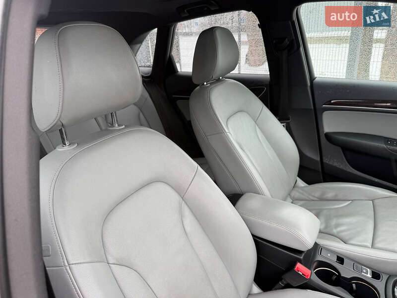 Внедорожник / Кроссовер Audi Q3 2016 в Стрые